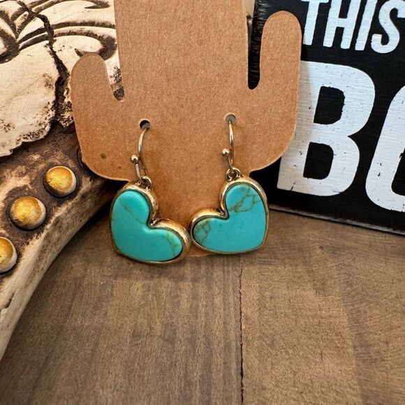 Heart danlges  - Picture 2 of 5